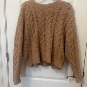Cozy Cashmere Cable Knit Sweater - Tan